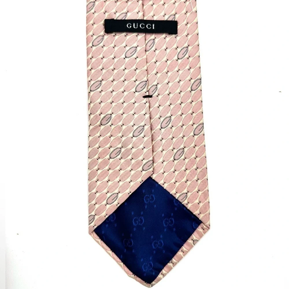 Gucci 100% Silk Tie Pink Pointed With Monogram G Made In Italy Oval Pattern